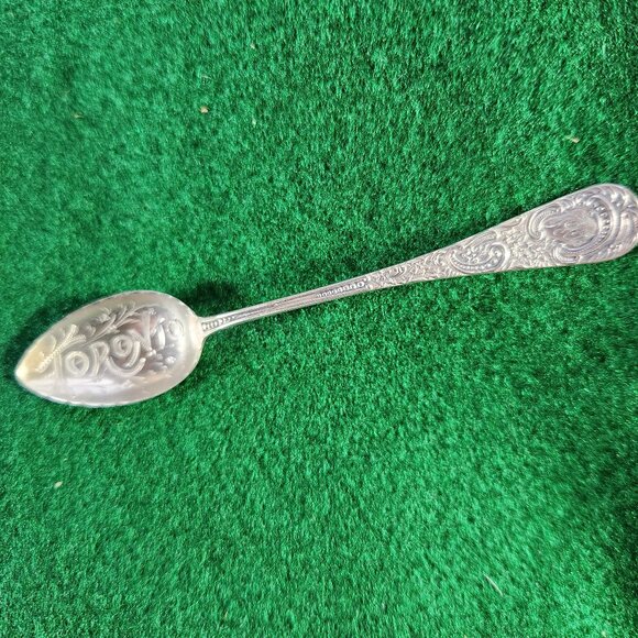 Antique Toronto Sterling Silver Spoon Souvenir 1902 Hand Engraved - 5 grams - Picture 2 of 8